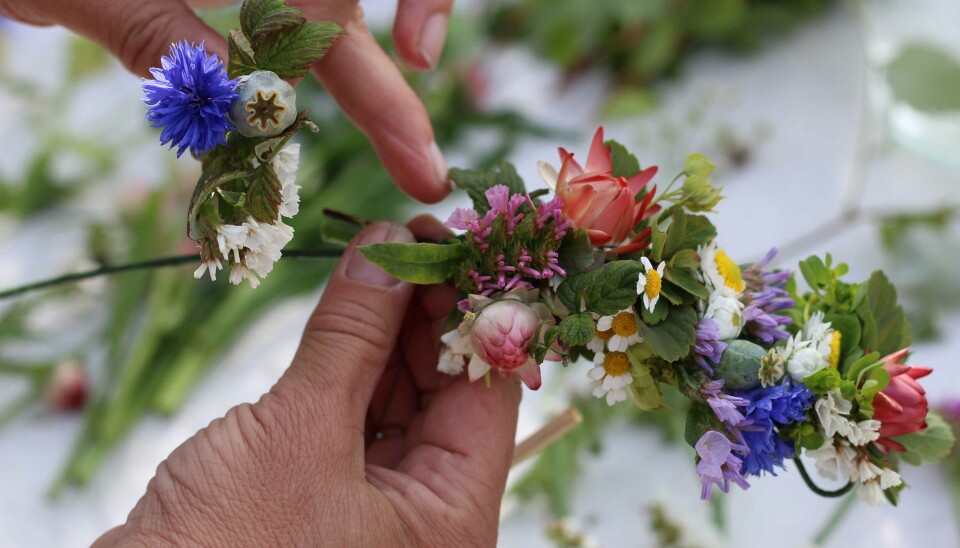 Lag blomsterkrans etter sesong